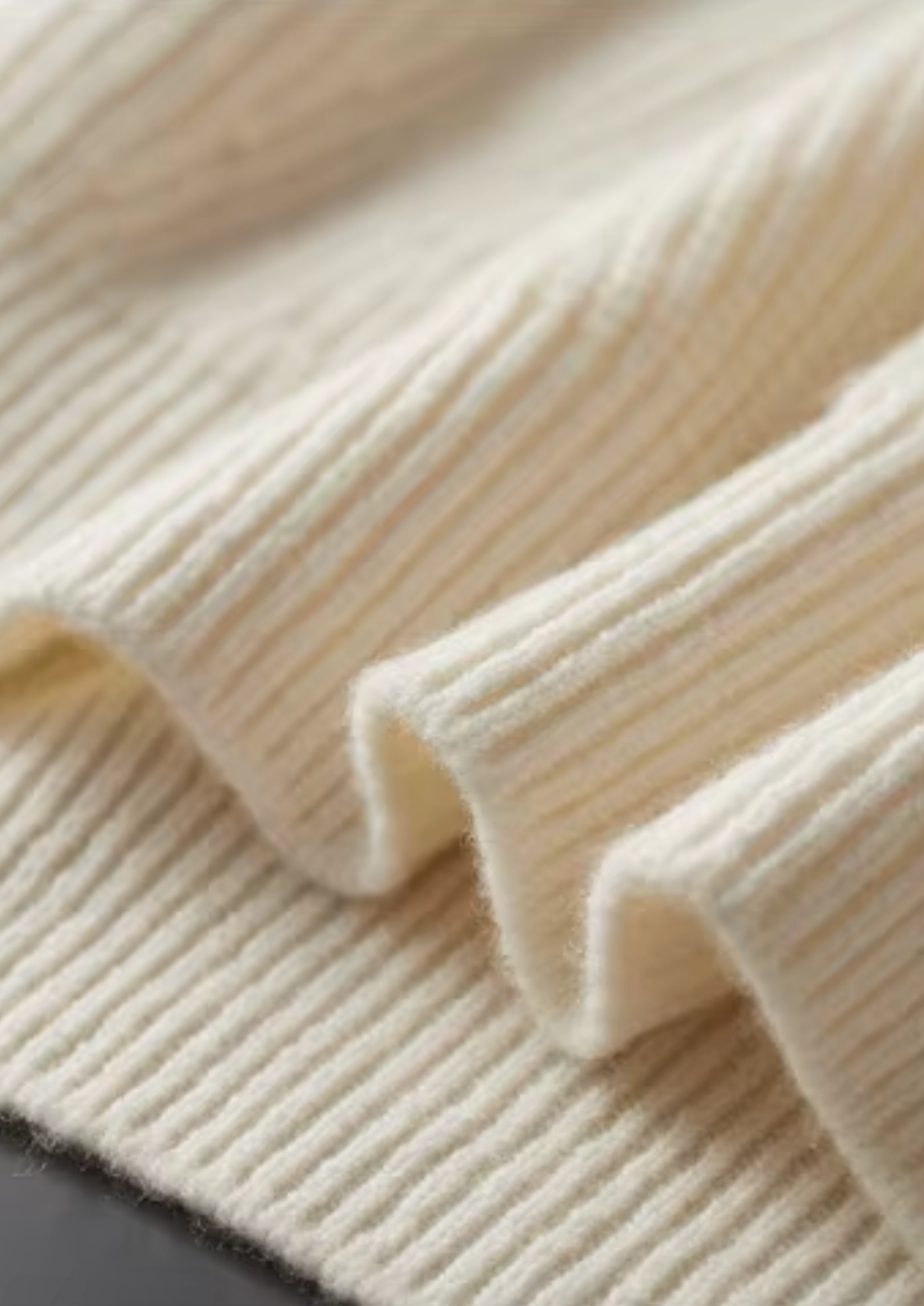 Pure Merino Wool Ribbed Half-Zip