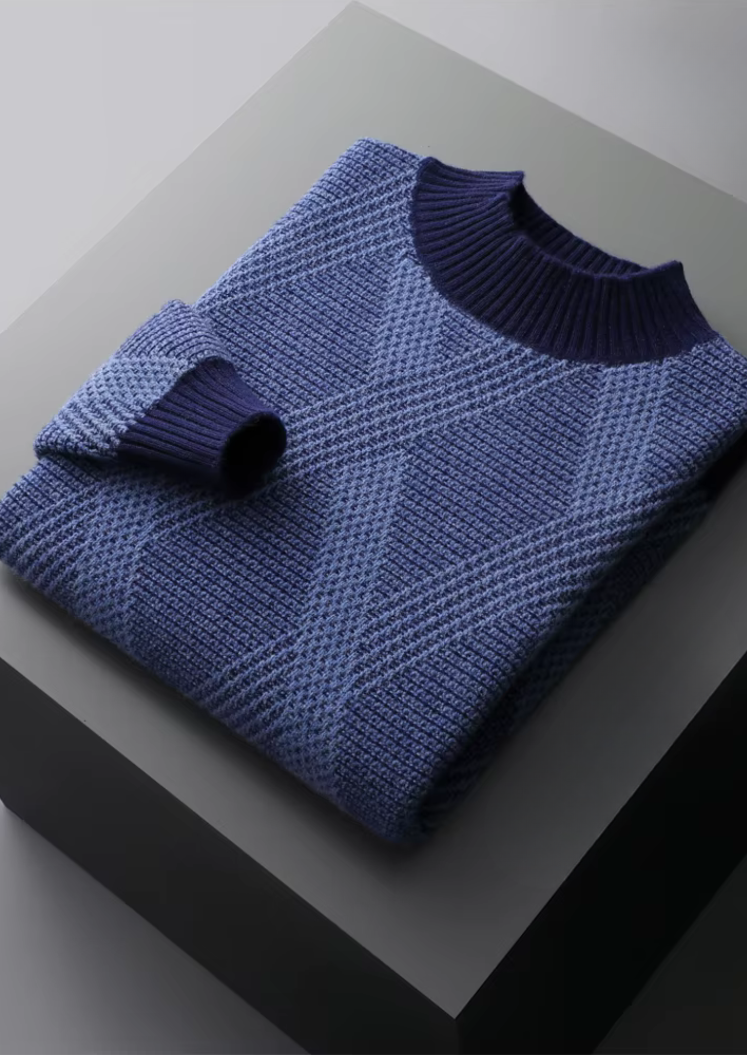 Pure Merino Wool Two Tone Patterned Mockneck