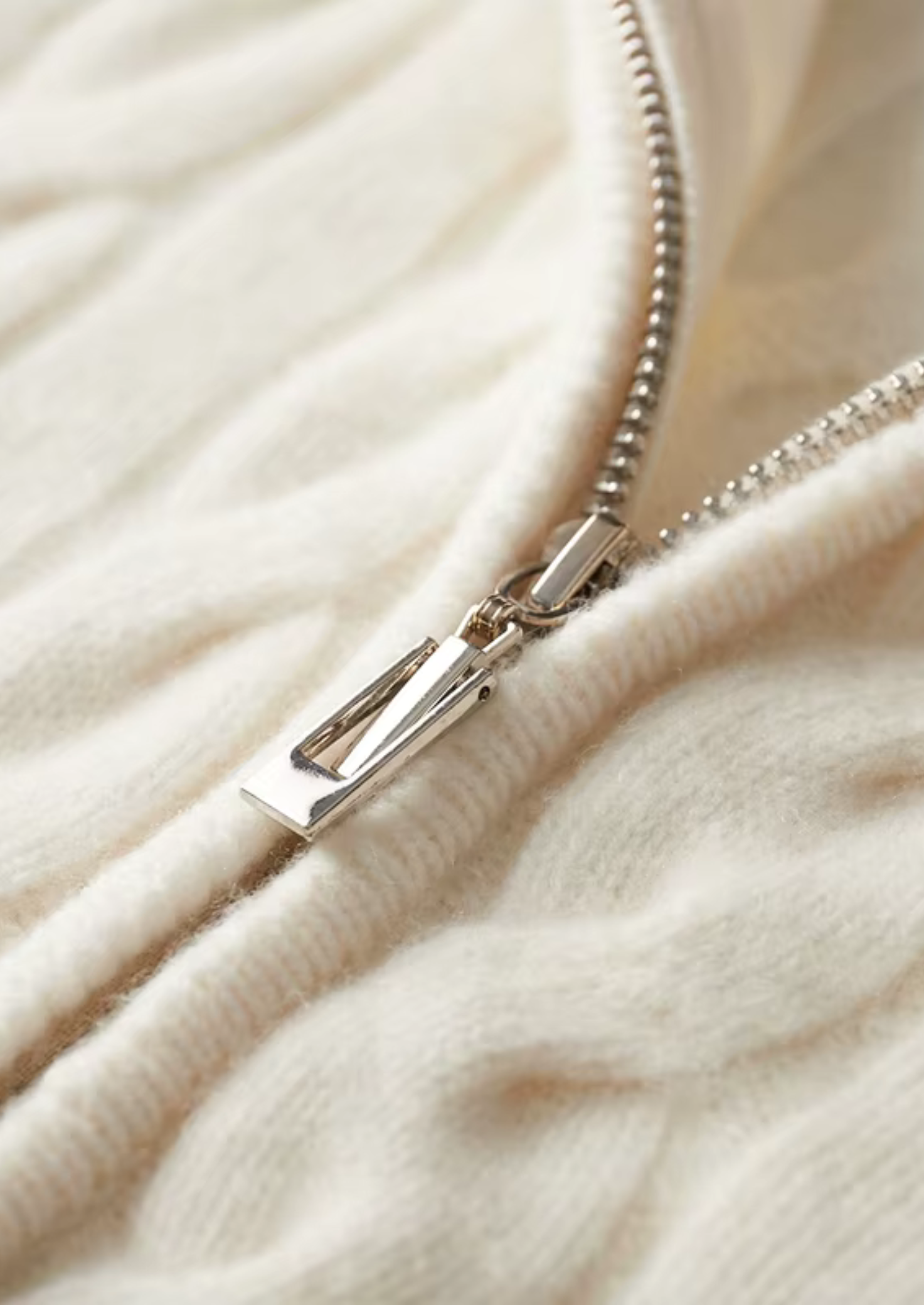 Pure Merino Wool Dual-Zip Cable Cardigan