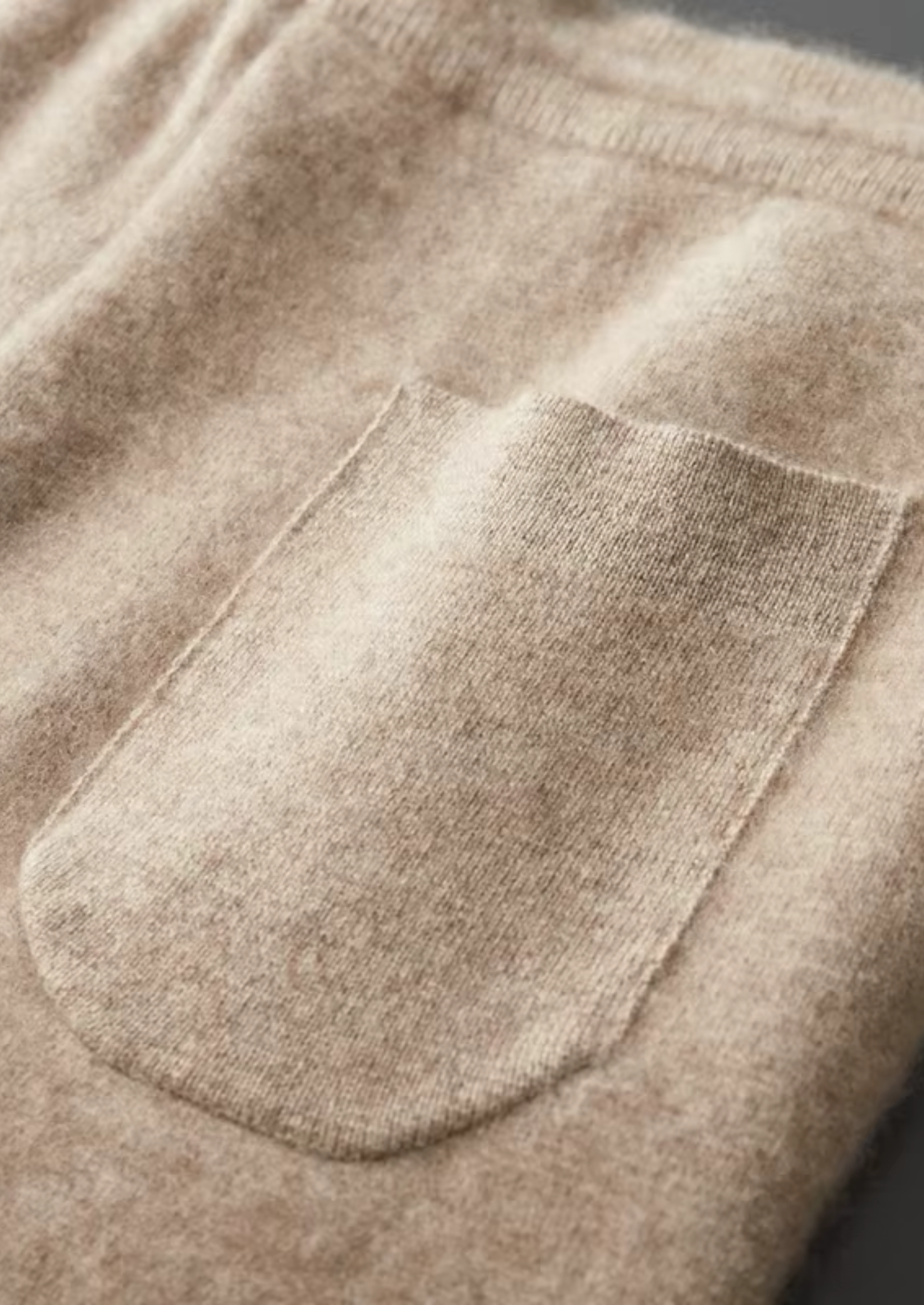 Cashmere Pleated Trousers