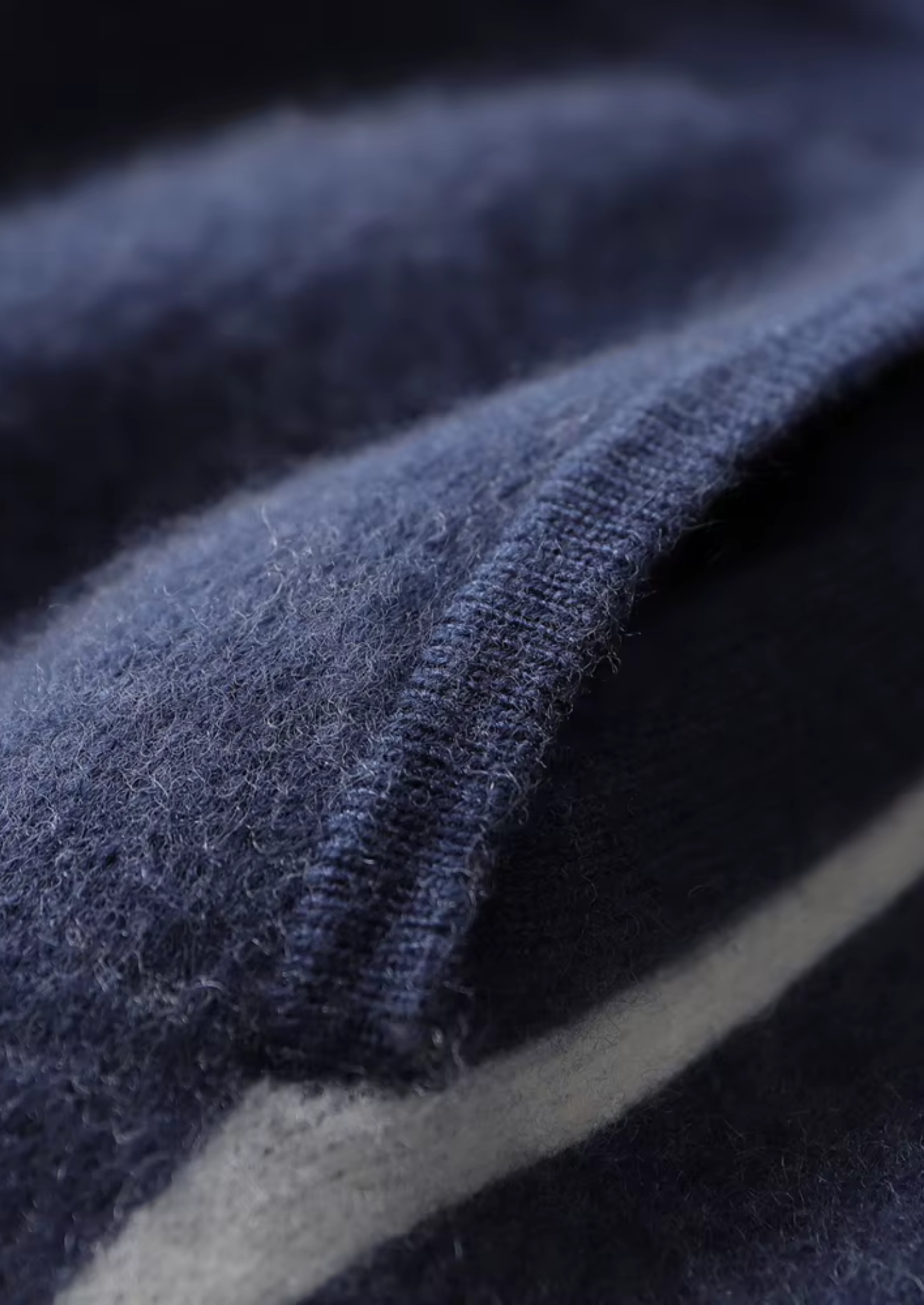 Cashmere Luca Leisure Set