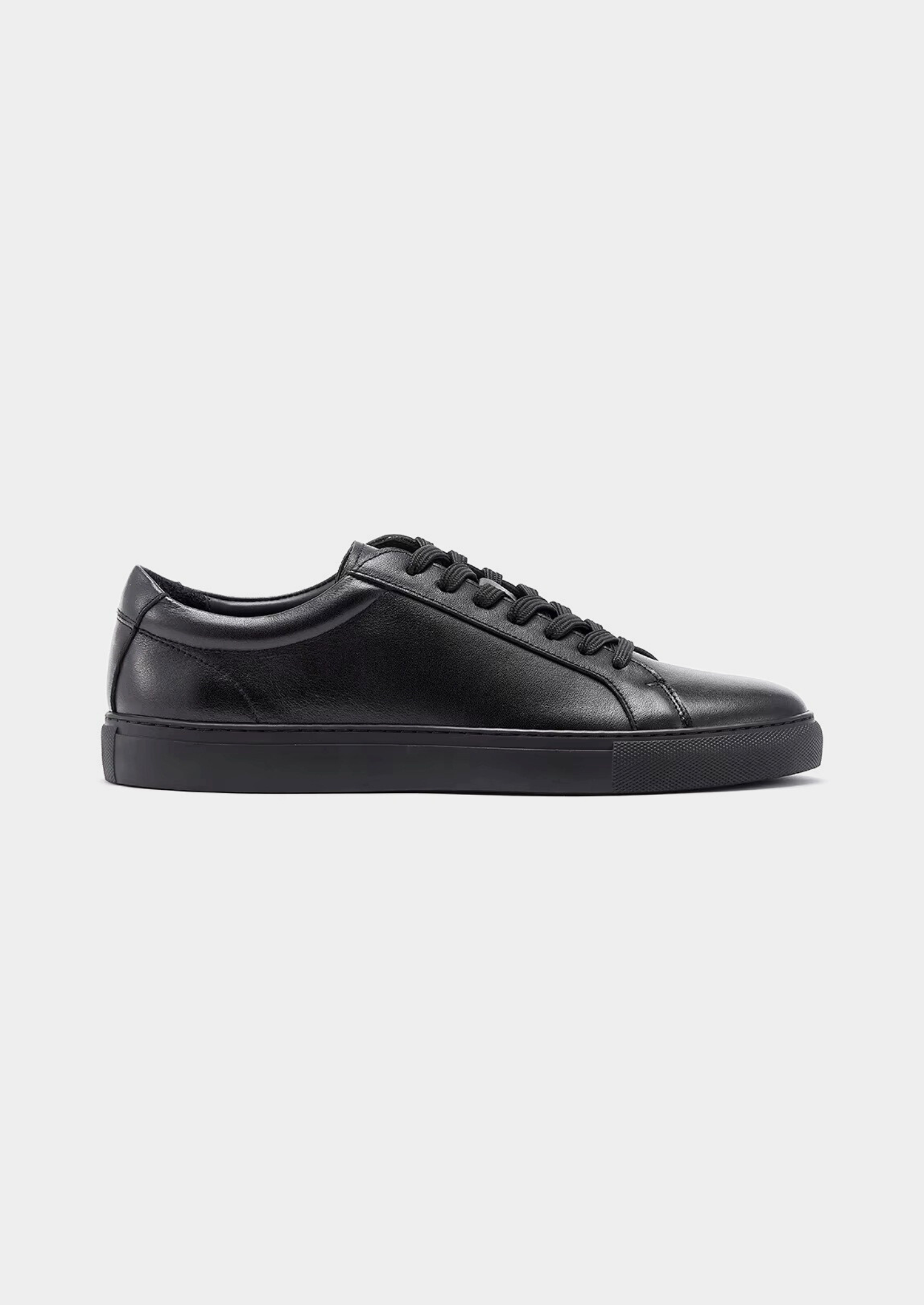 Black Minimal Leather Sneaker