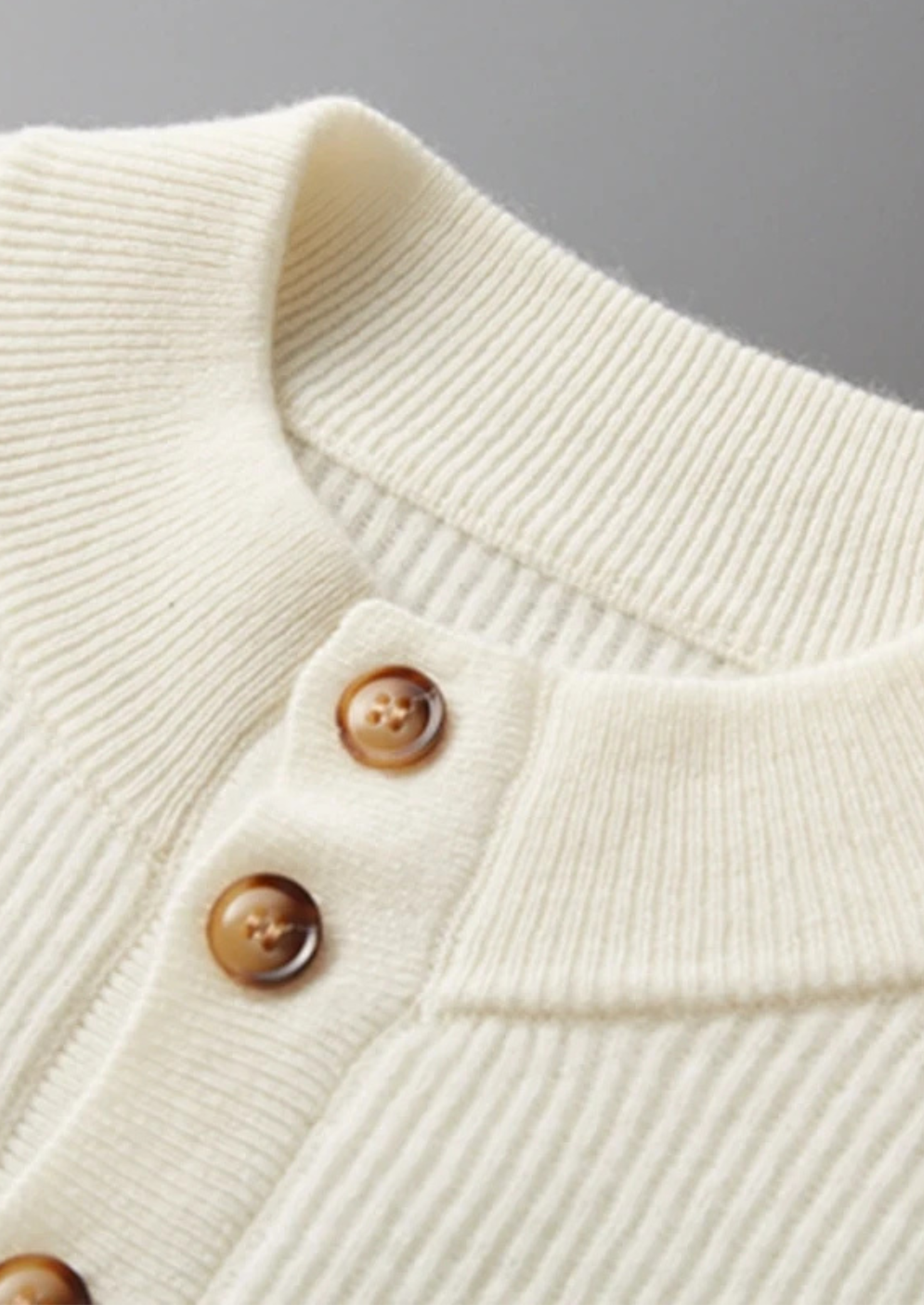 Cashmere Classic Ribbed Henley Sweater