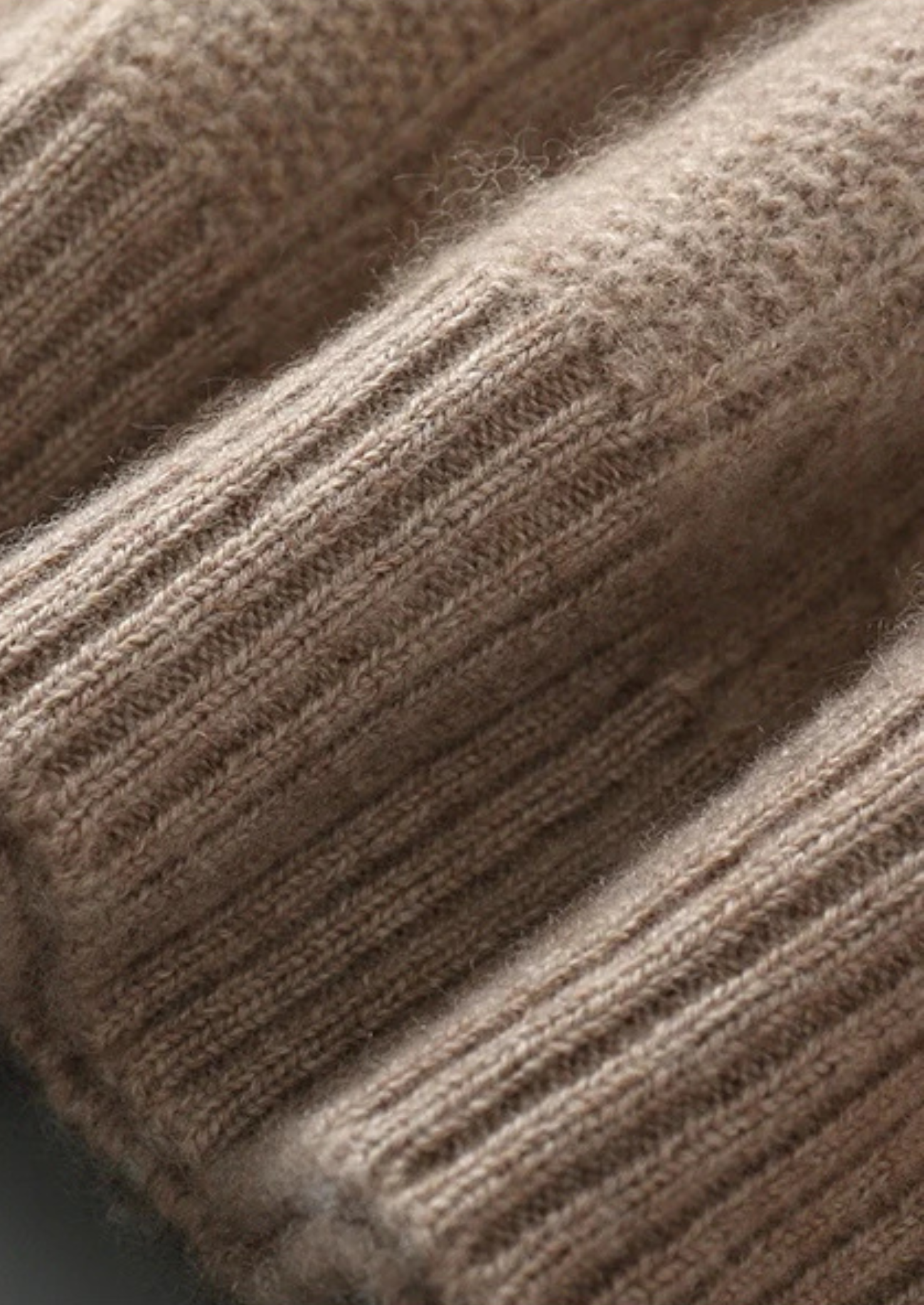 Pure Merino Wool Cable Crewneck