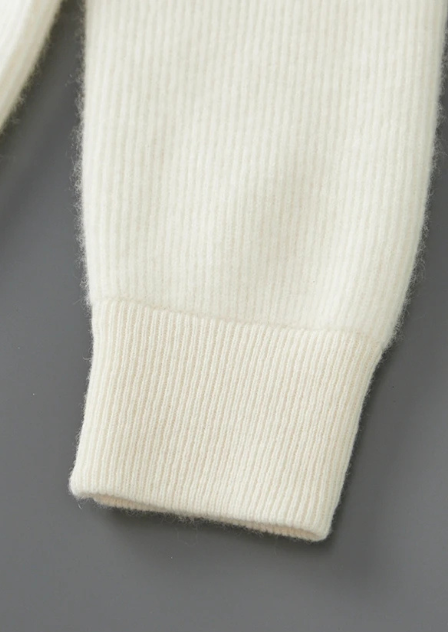Pure Merino Wool Ribbed Zipper Cardigan