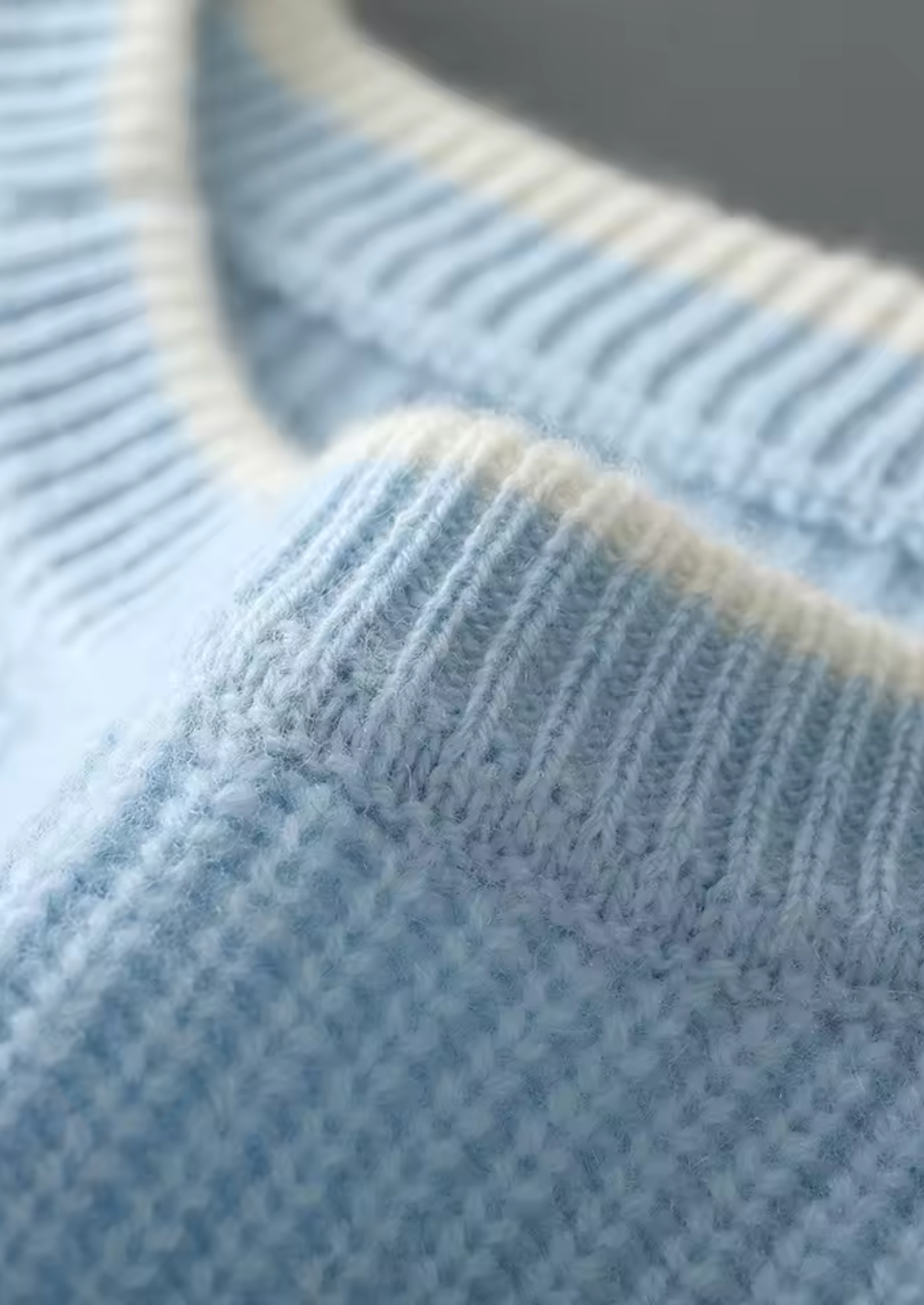 Pure Merino Wool Two Tone Crewneck