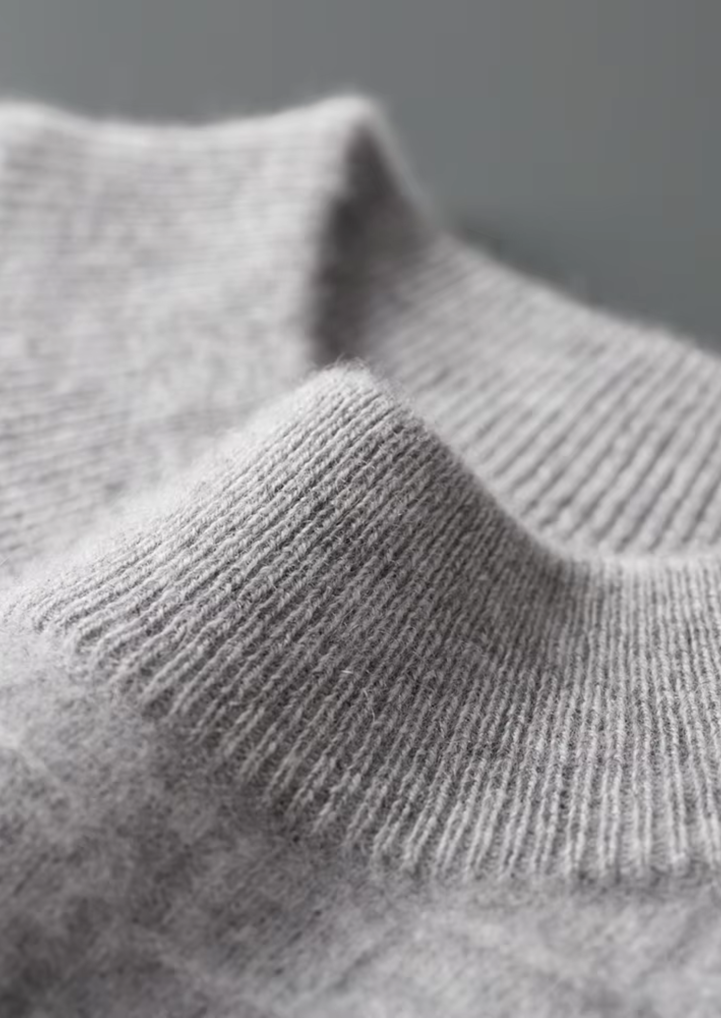 Pure Merino Wool Textured Mockneck