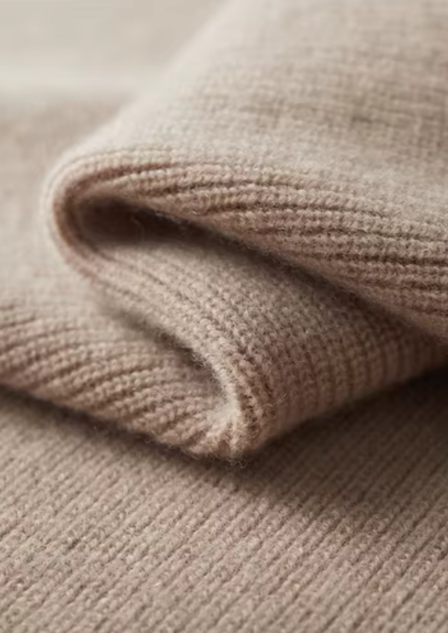 Pure Merino Wool Two Tone Zipper Sweater Polo