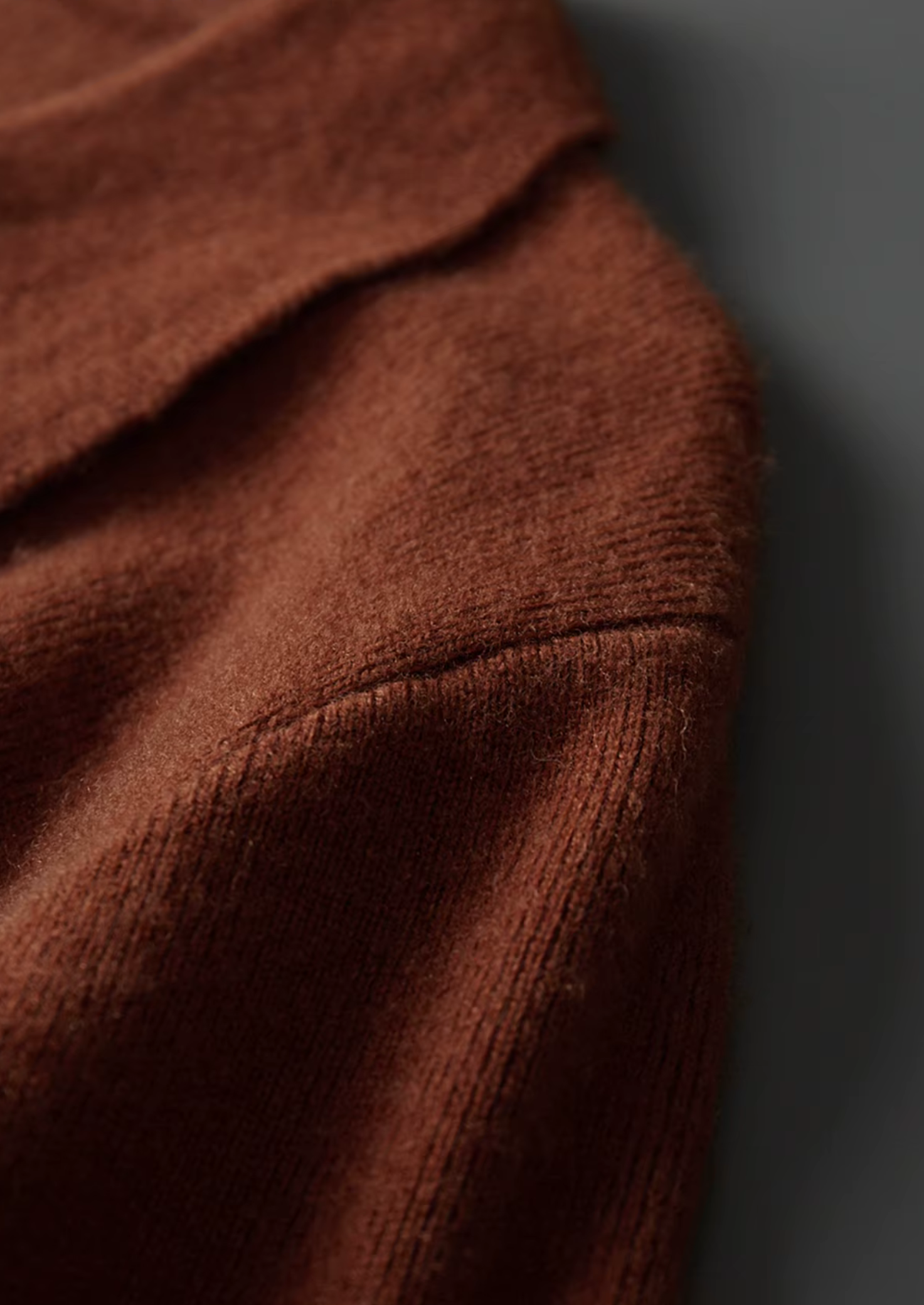 Pure Merino Wool Ribbed Buttonless Polo