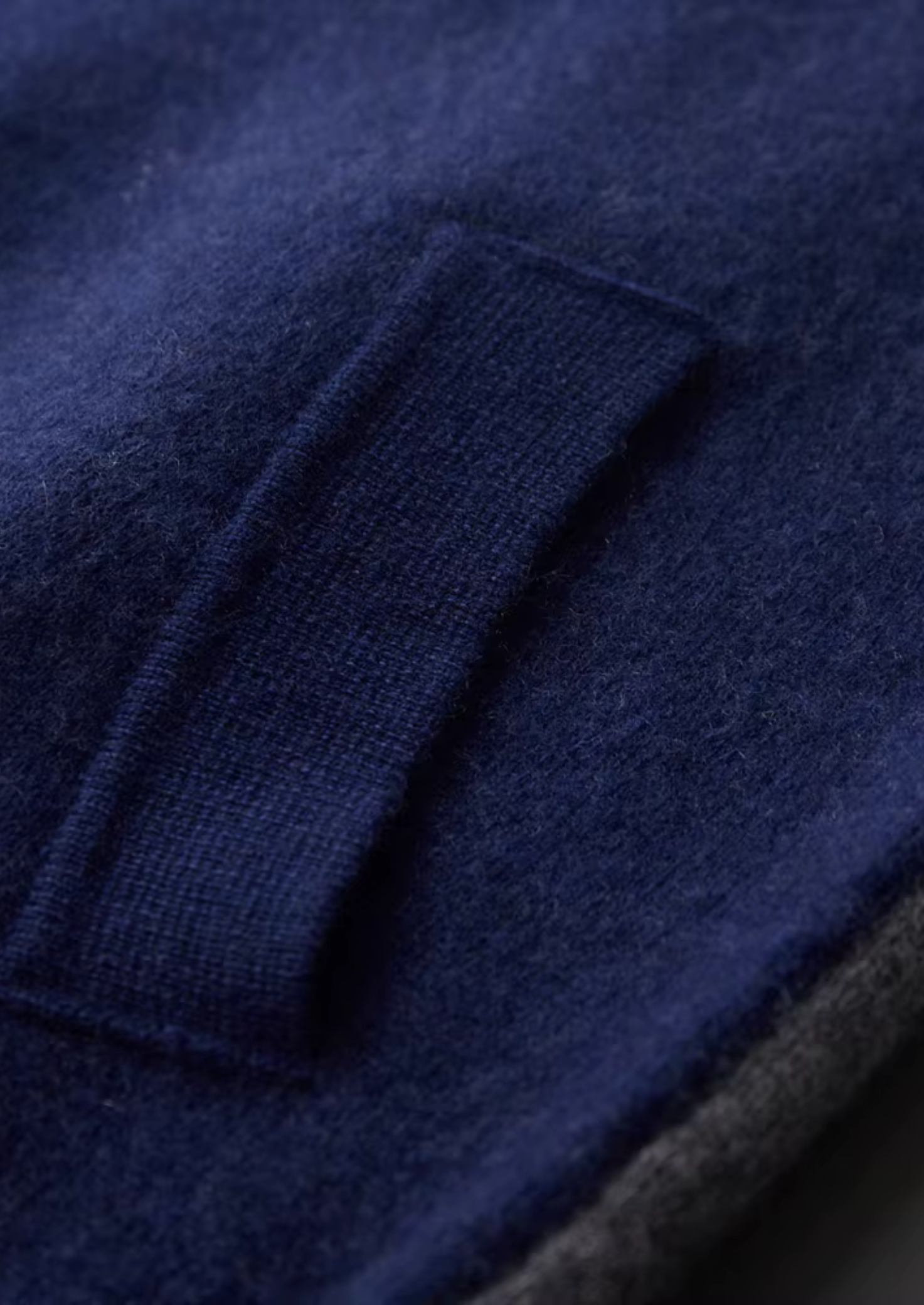 Cashmere Kilian Leisure Set